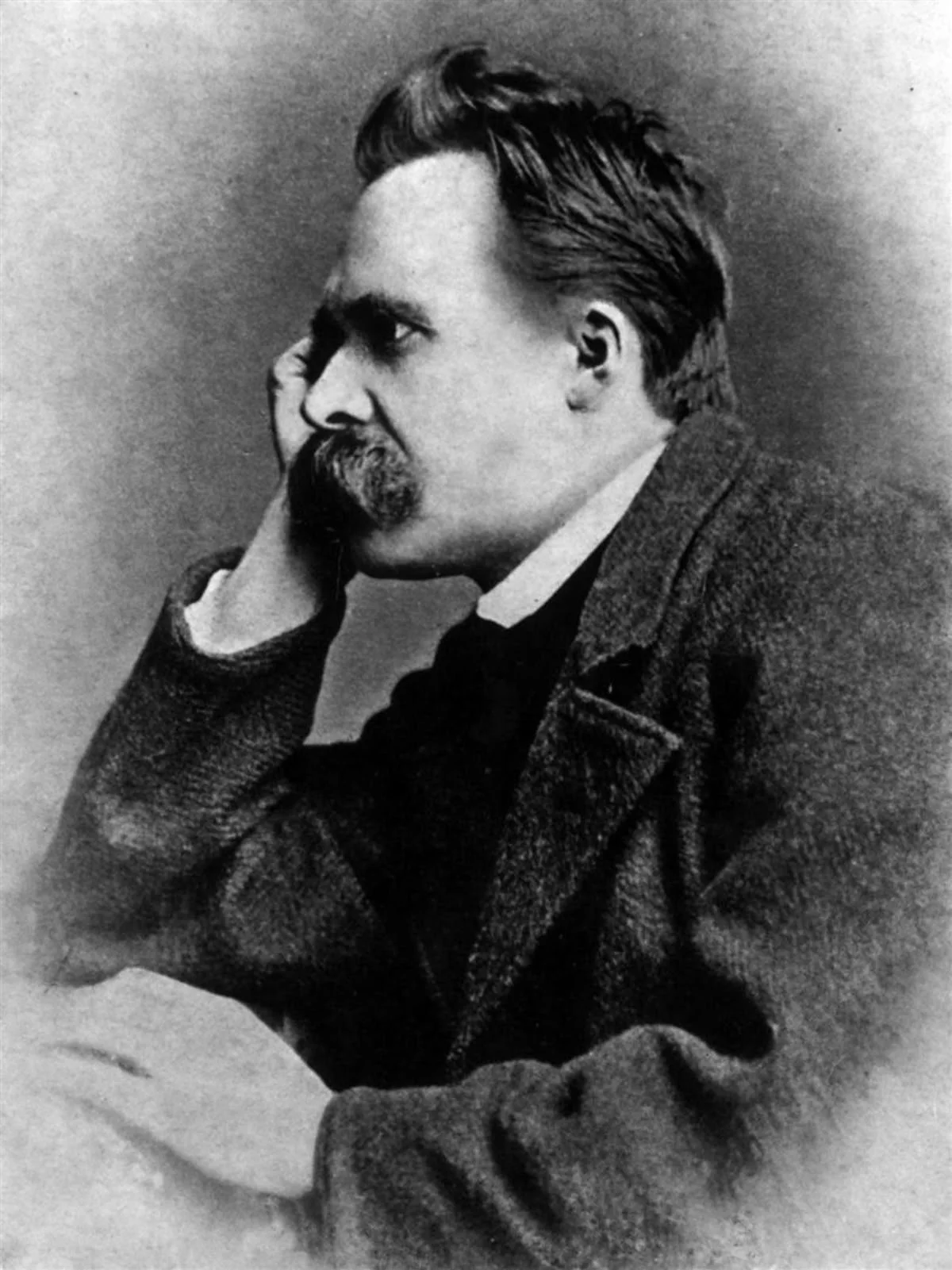Friedrich Nietzsche: obras centrais e o impacto revolucionário de sua época
